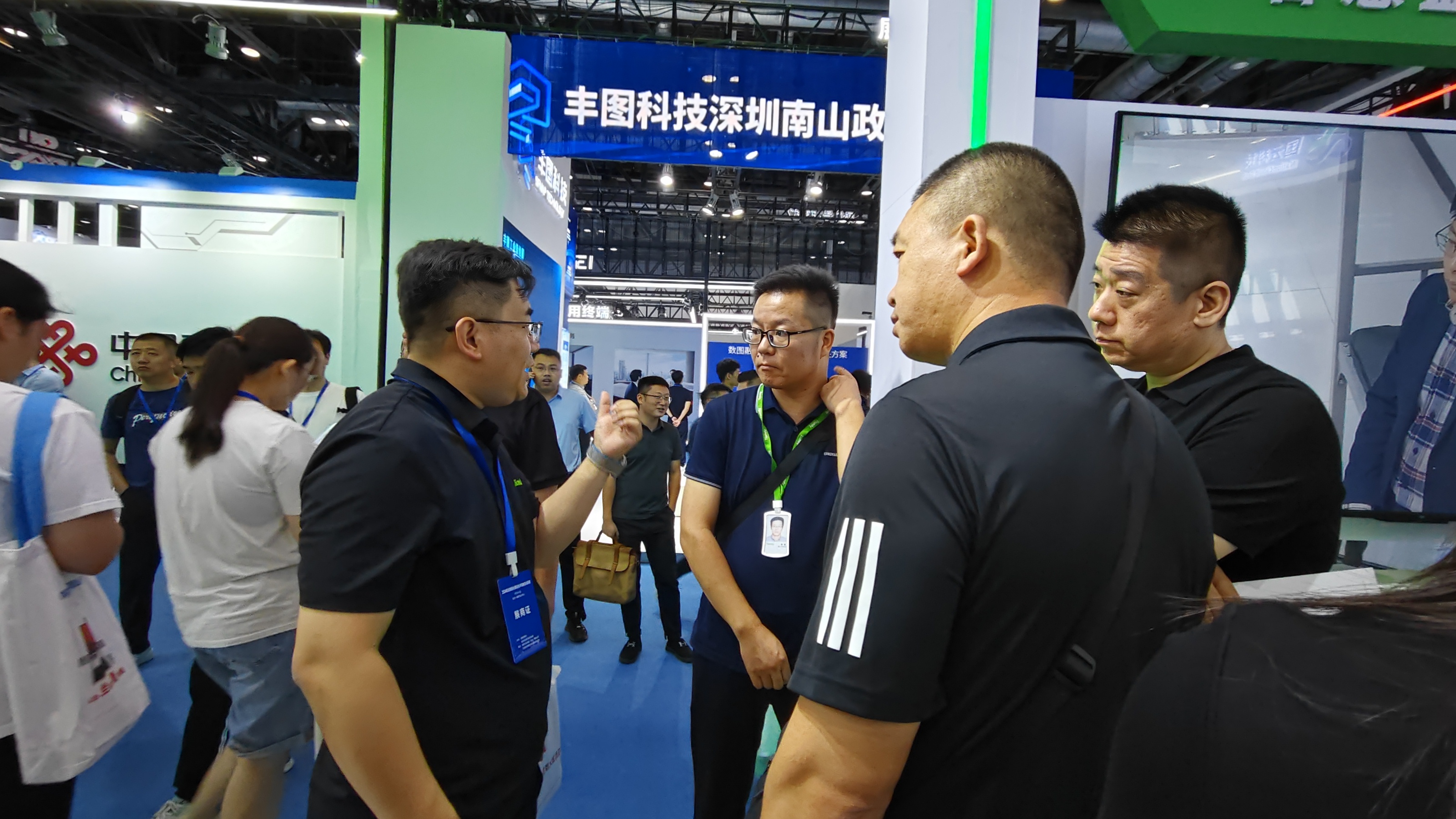 s36沙龙会 - 要玩就玩沙龙会