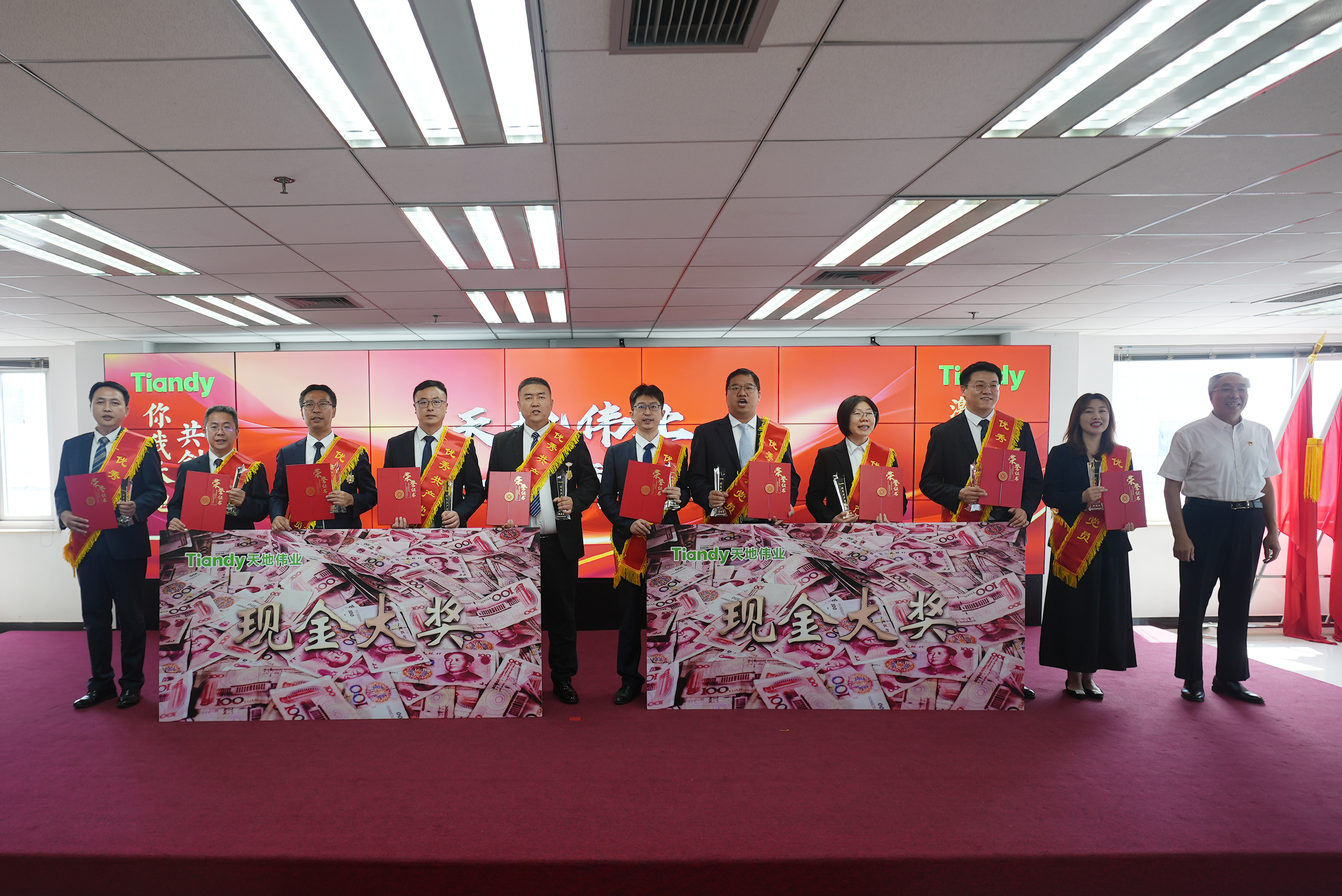 s36沙龙会 - 要玩就玩沙龙会